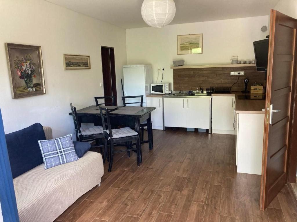 Kuchyň nebo kuchyňský kout v ubytování Apartmán Židovice