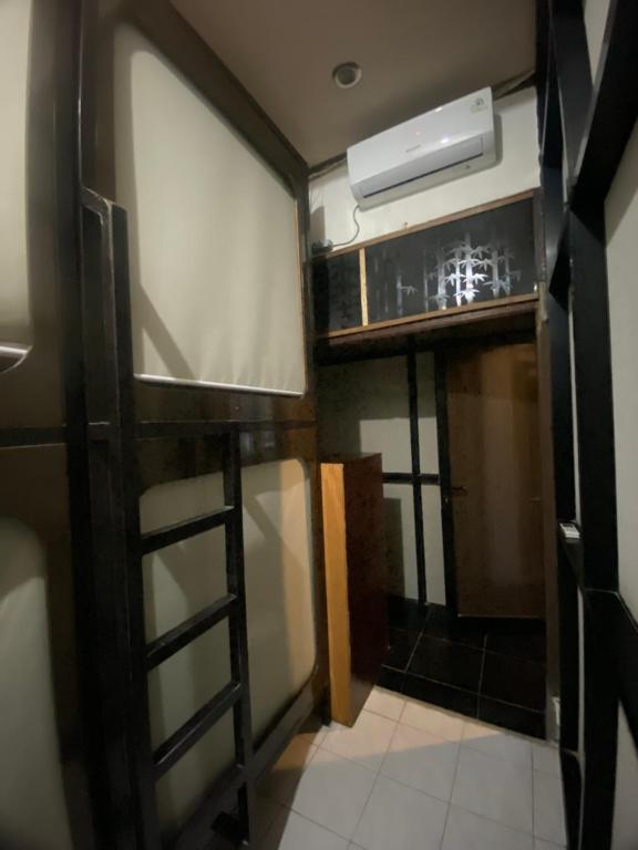Postel nebo postele na pokoji v ubytování skyz hostel