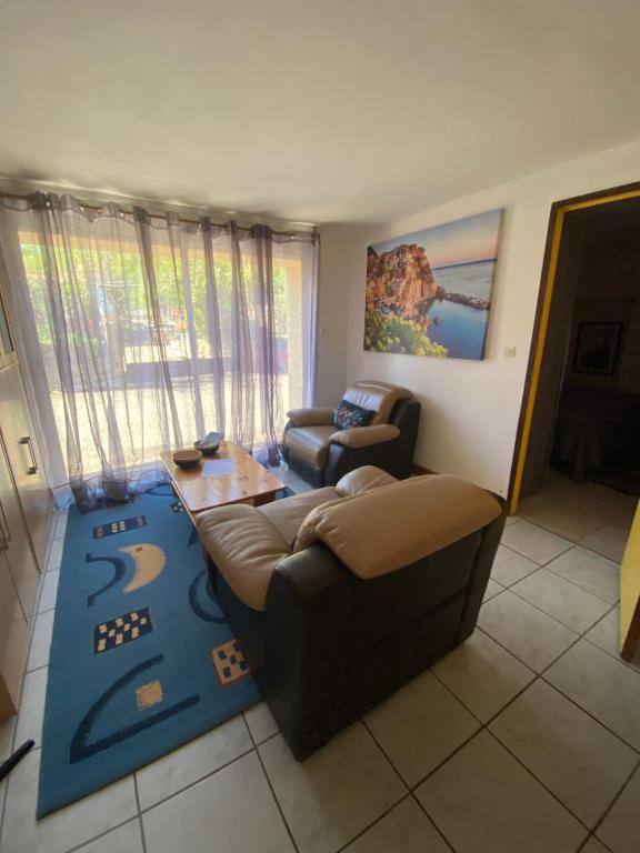 Gîte privatif avec extérieur - Apartamento De Dos Dormitorios