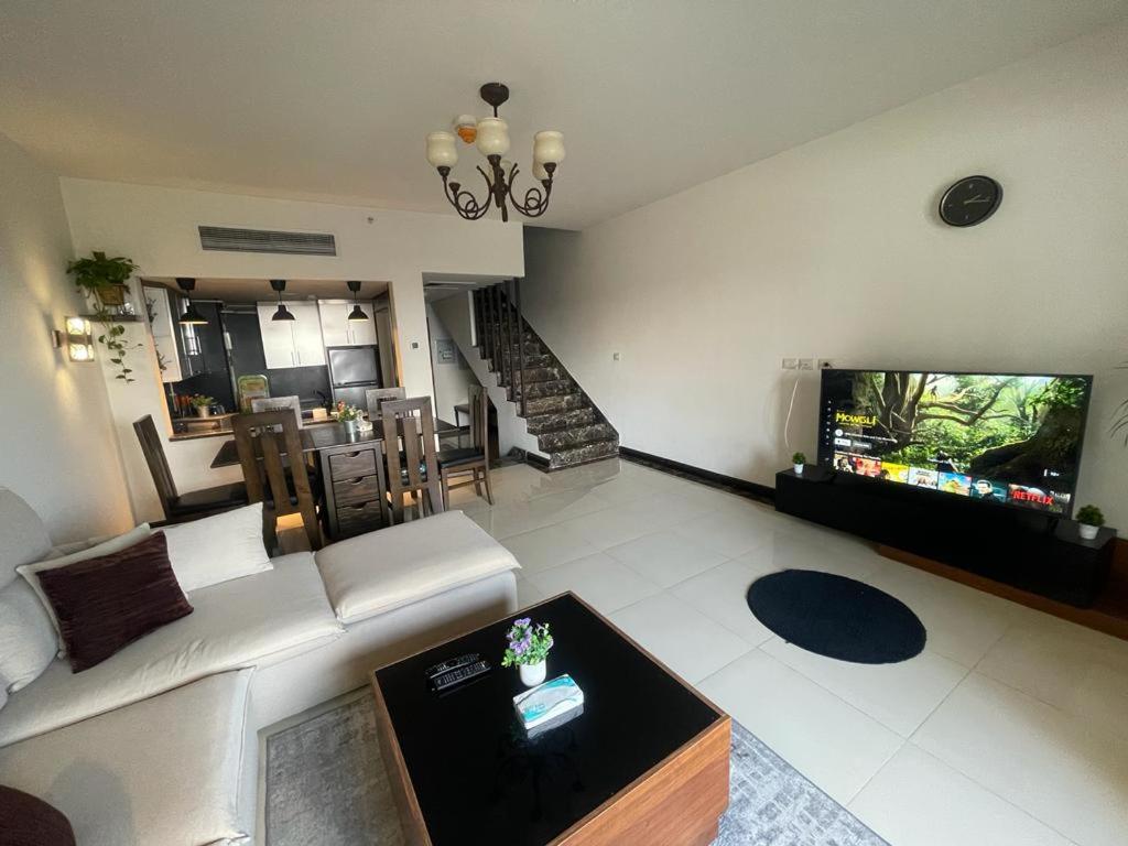 Posezení v ubytování Nyoum Porto New Cairo