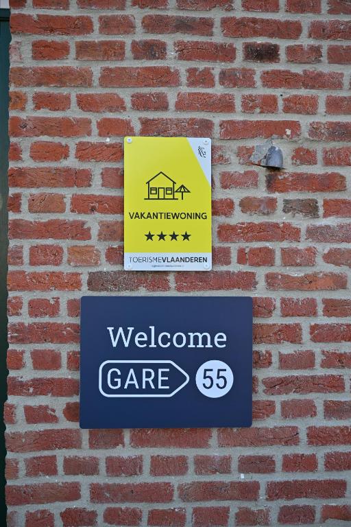Certifikát, hodnocení, plakát nebo jiný dokument vystavený v ubytování Gare 55
