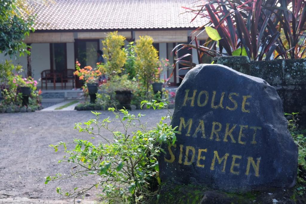 House market - 10