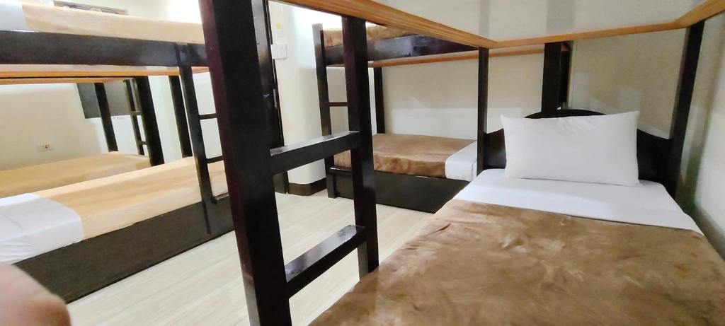 Postel nebo postele na pokoji v ubytování ISLAND VIEW SUITES