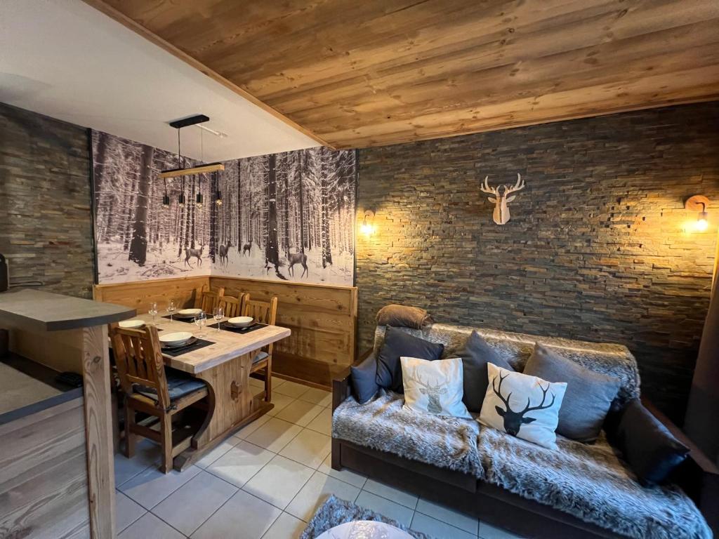 Le Lodge d’Orres Appartement 6p les Orres 1800