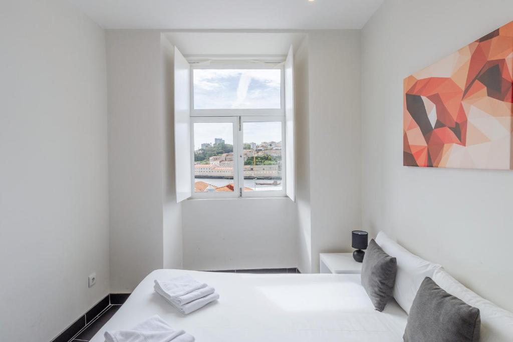 Porto Riverville Apartments