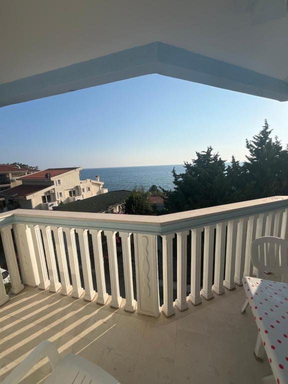 Balkón nebo terasa v ubytování Guest house Perović