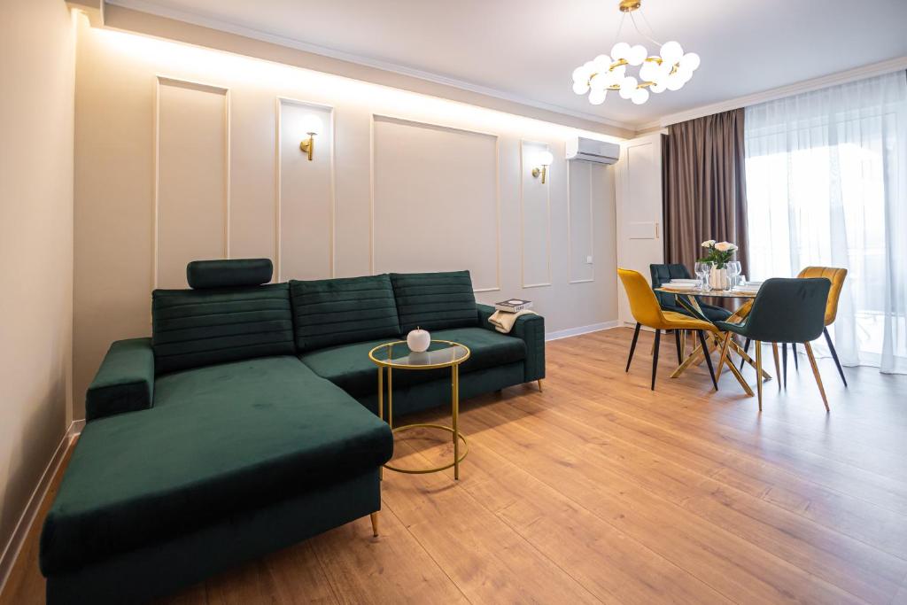 View of Luxury apartments for sale in Singapore - LuxuryEstate.com