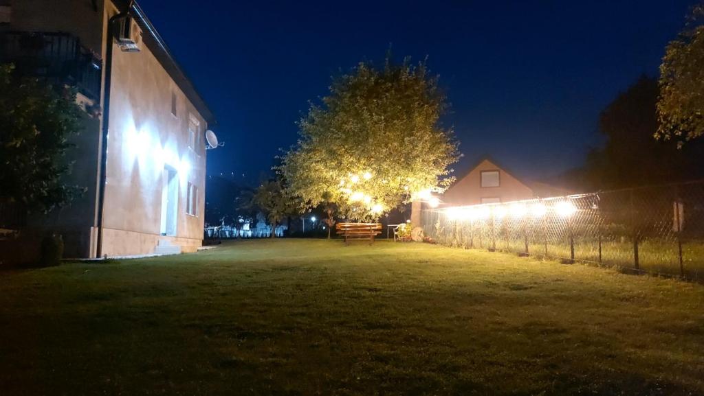 Rooms Lida & Friendly home - 9