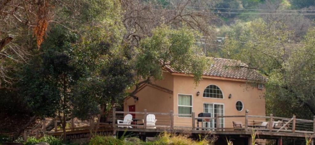 Sequoia River Front Cabins - Familienzimmer Mit Terrasse Und Einem Loft