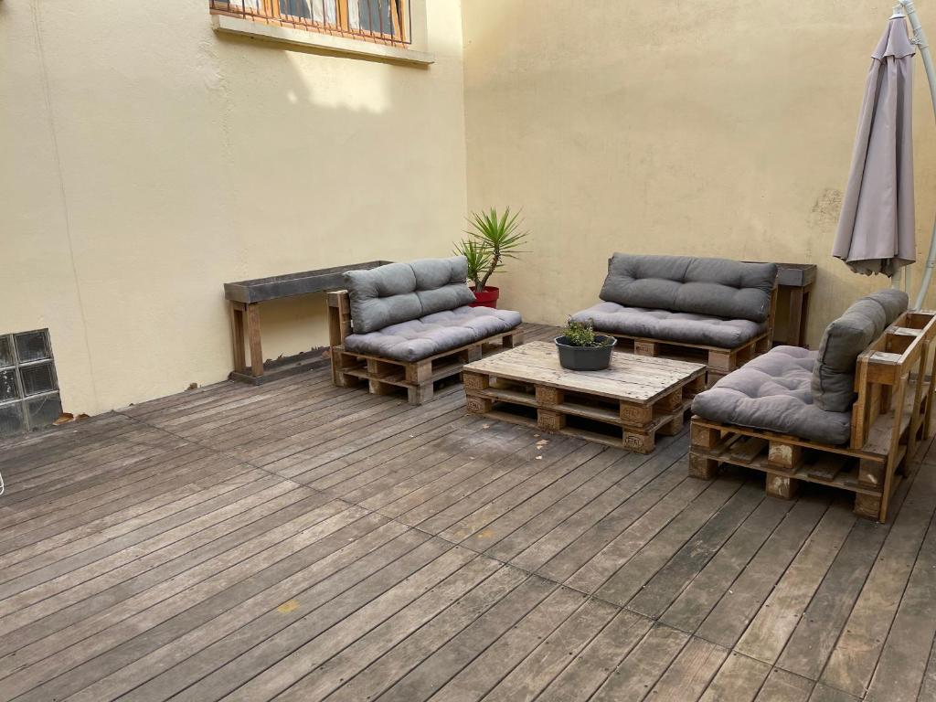 Photo de la galerie de l'établissement Superbe T2bis hypercentre avec grande terrasse, à Montpellier