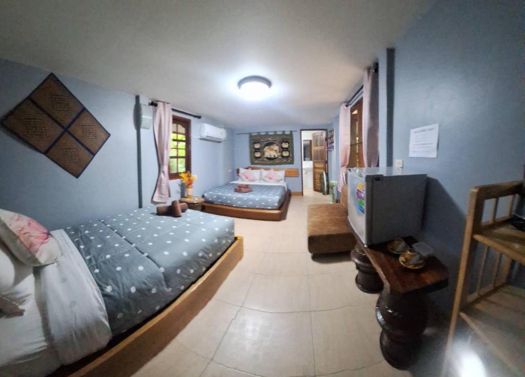 Khao Sok Holiday Resort - 2