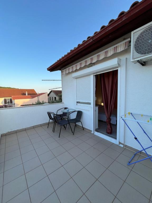 Balkón nebo terasa v ubytování Apartments Mais Tisno