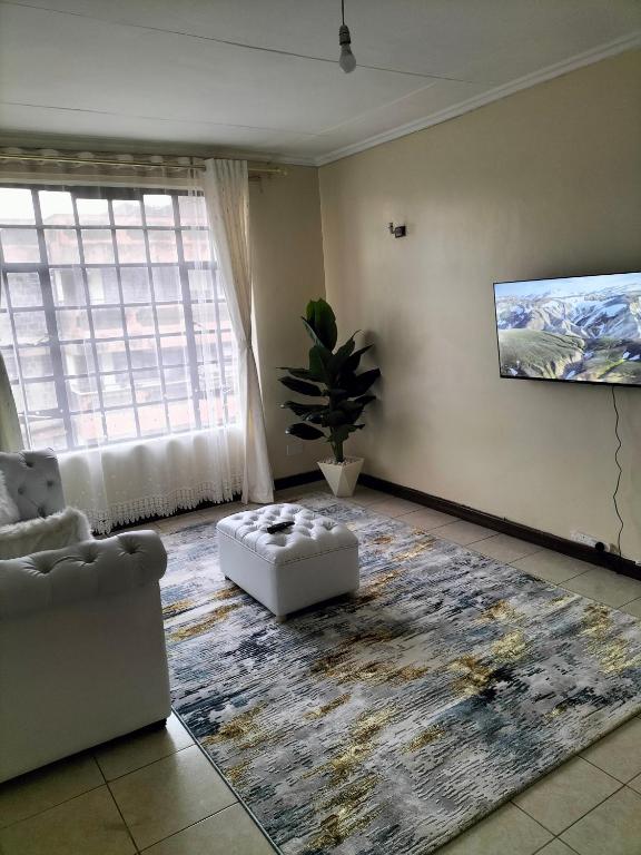 Johari Suites and Shared Studio Westlands - Deluxe One-Bedroom Apartment With City View