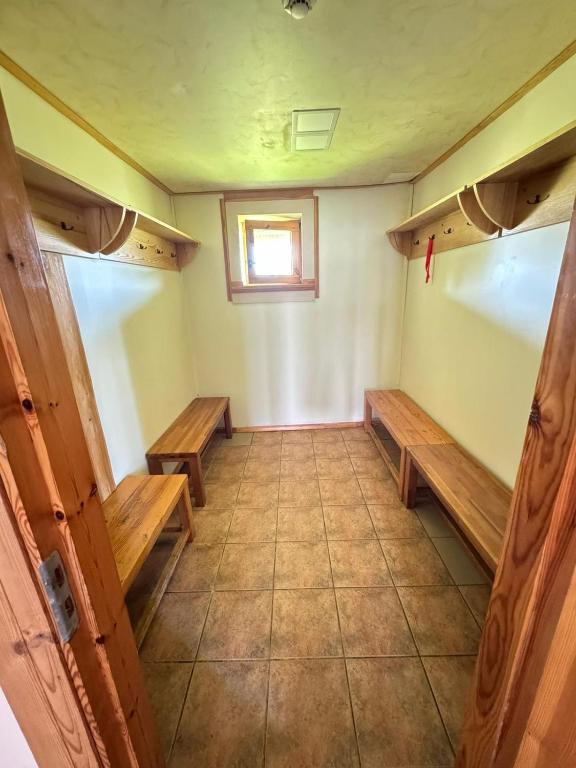 Postel nebo postele na pokoji v ubytování Vonadziņi