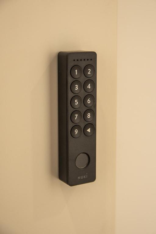 FLAIR Homes - Design Apartments with Smart-TV, Self Check-in & Free Parking - 17