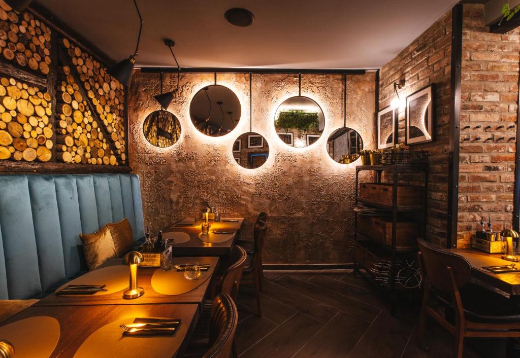 Hotel - Pansion Kod Ruže - Strossmayer No 1 - breakfast included - 19