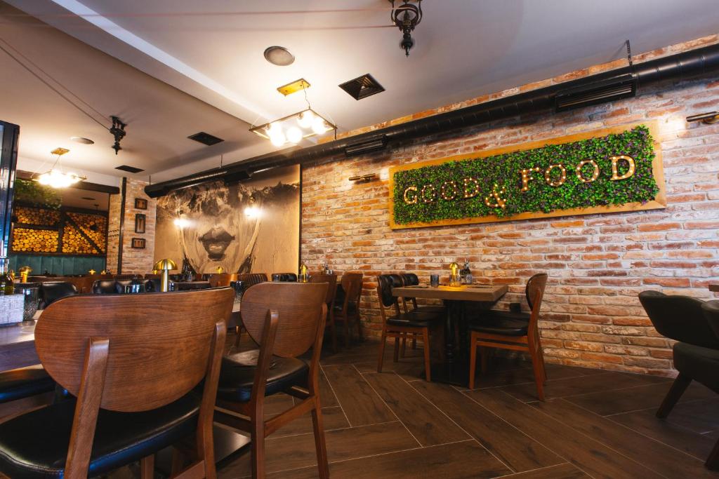 Hotel - Pansion Kod Ruže - Strossmayer No 1 - breakfast included - 11