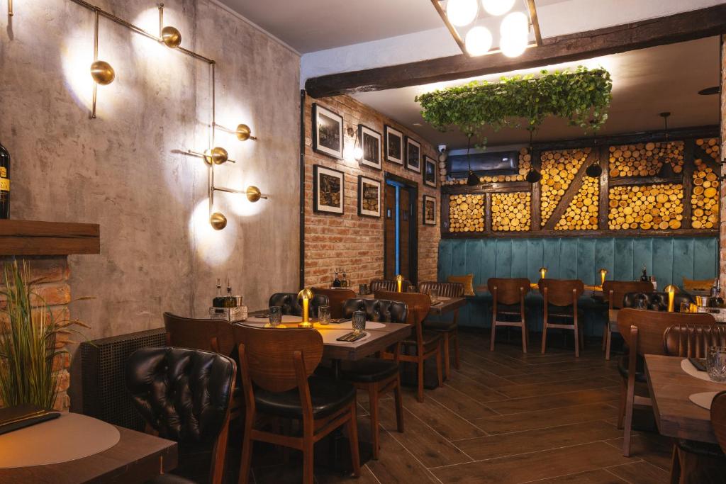 Hotel - Pansion Kod Ruže - Strossmayer No 1 - breakfast included - 14