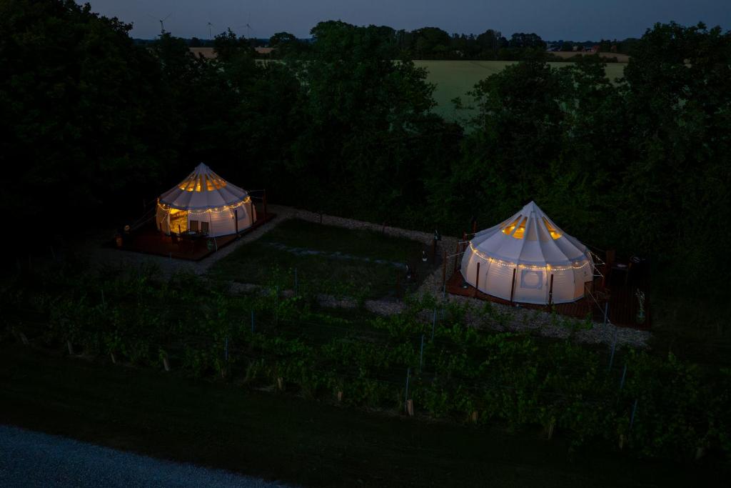 Fotografie z fotogalerie ubytování Holmegaard vin og glamping v destinaci Dannemare