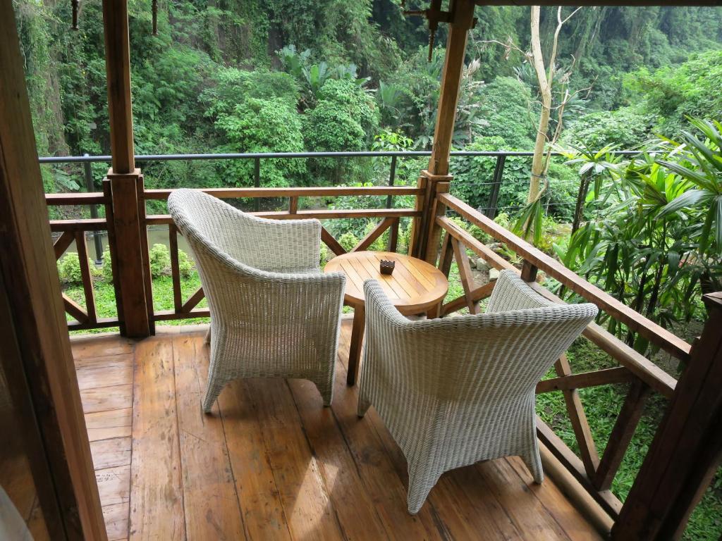 Balkón nebo terasa v ubytování Kadewa Retreat Ubud - Adults Only