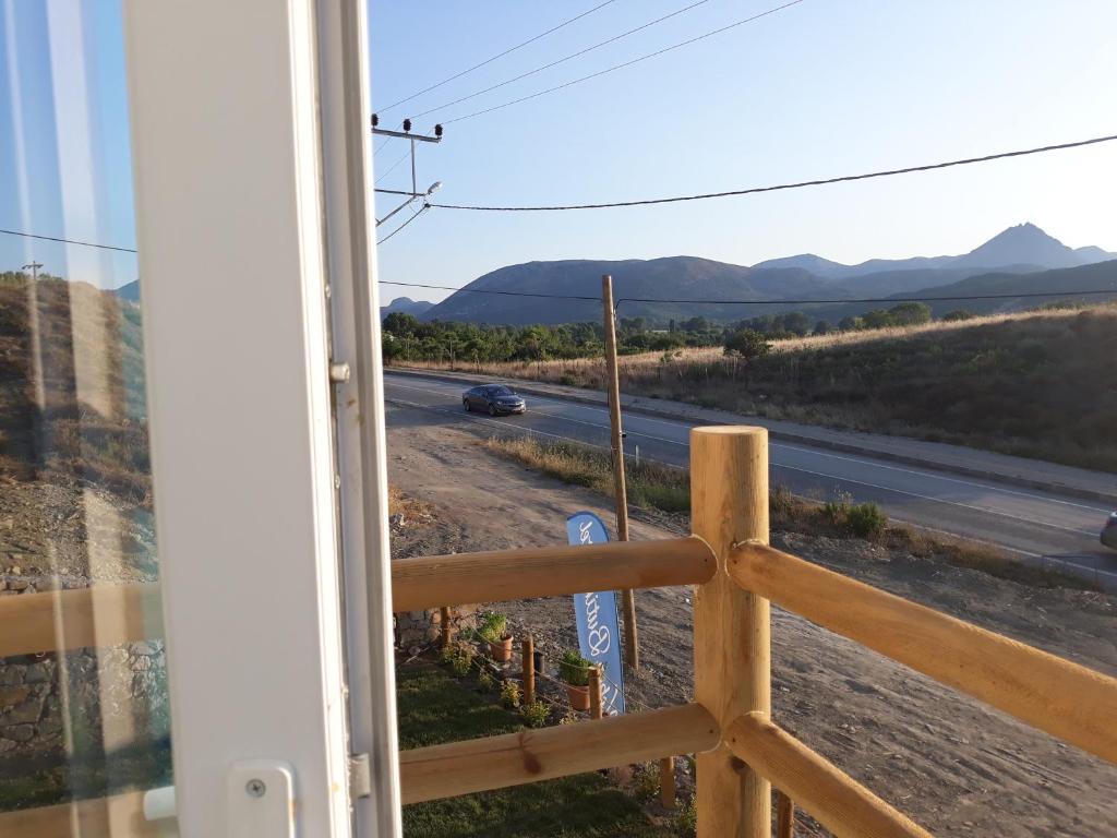 Nespecifikovaný výhled na hory nebo výhled na hory při pohledu z bed and breakfast
