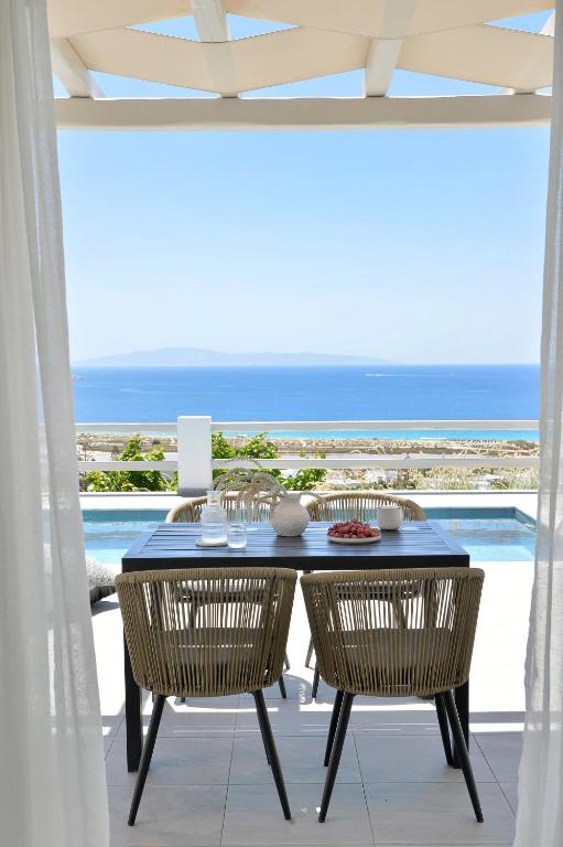 Fotografie z fotogalerie ubytování Mythology Villas & Suites v destinaci Stelida