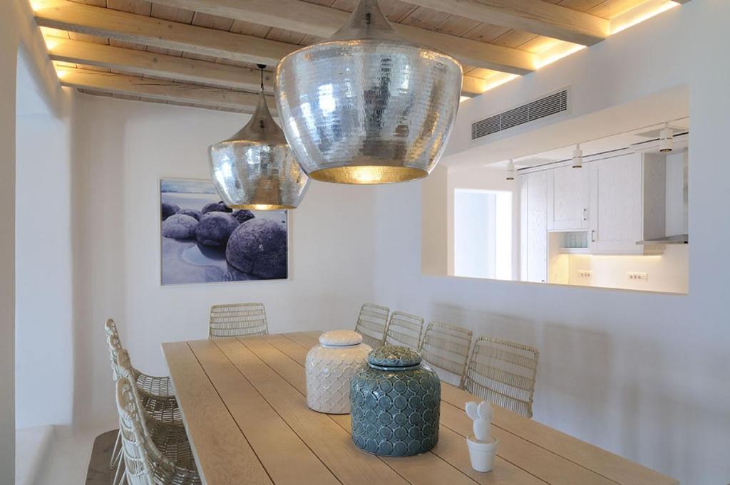 Posezení v ubytování Bluebird Villas Villa Sunbird
