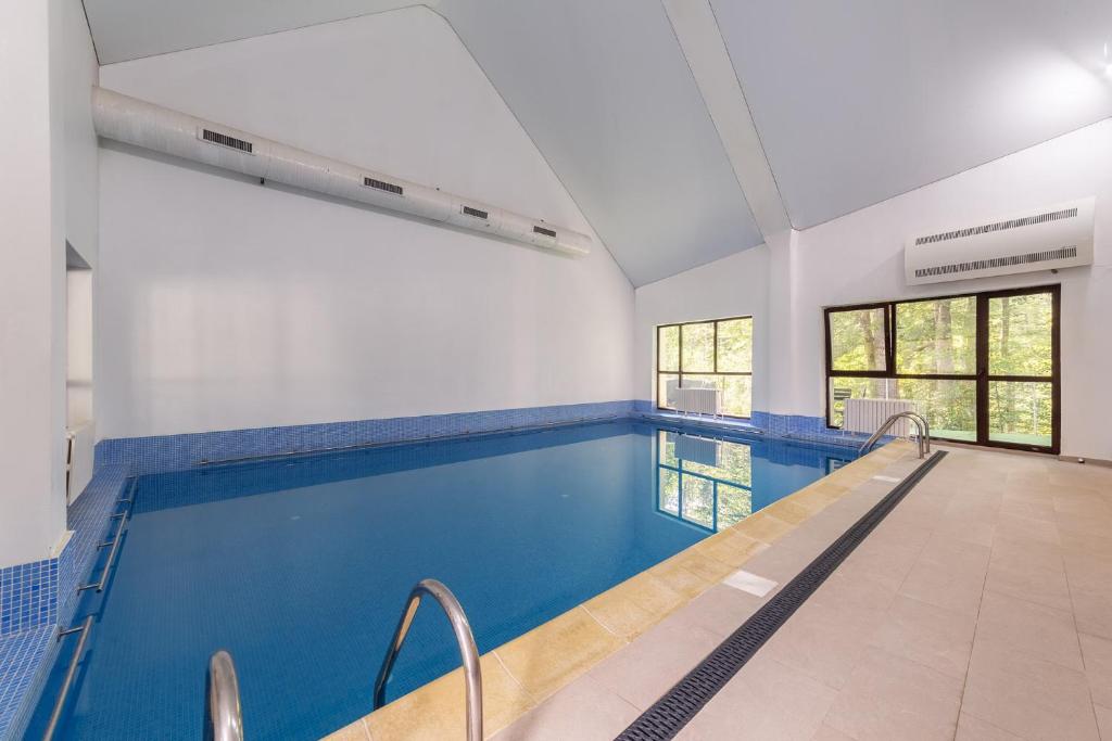 Bazén v ubytování Hotel Hera nebo v jeho okolí
