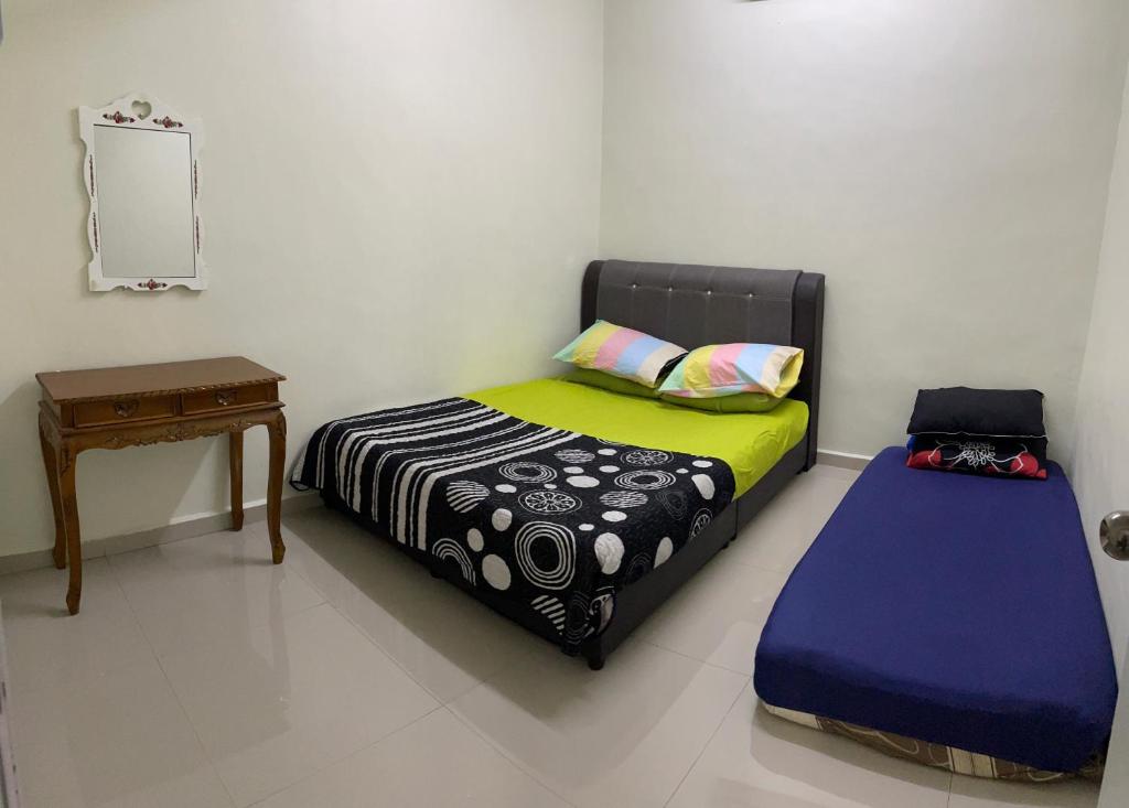BabaMoon Homestay & Roomstay - Casa De Tres Habitaciones