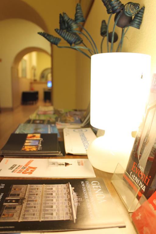 TV a/nebo společenská místnost v ubytování Hotel Bellevue