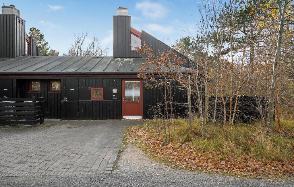 Fotografie z fotogalerie ubytování Cozy Home In Grenaa With Kitchen v destinaci Grena