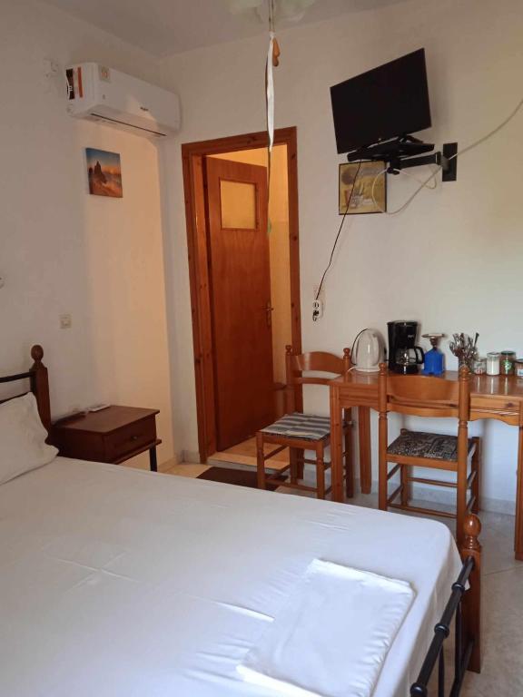 ΜΑΧΗ Ενοικιαζόμενα δωμάτια - 2