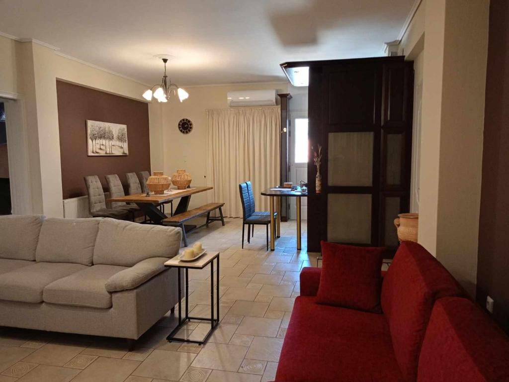 Posezení v ubytování Comfortable apartment in Kiato