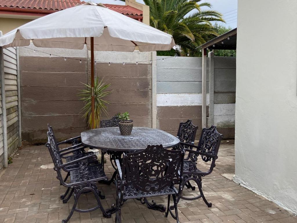 Searle Cottage - Image 6