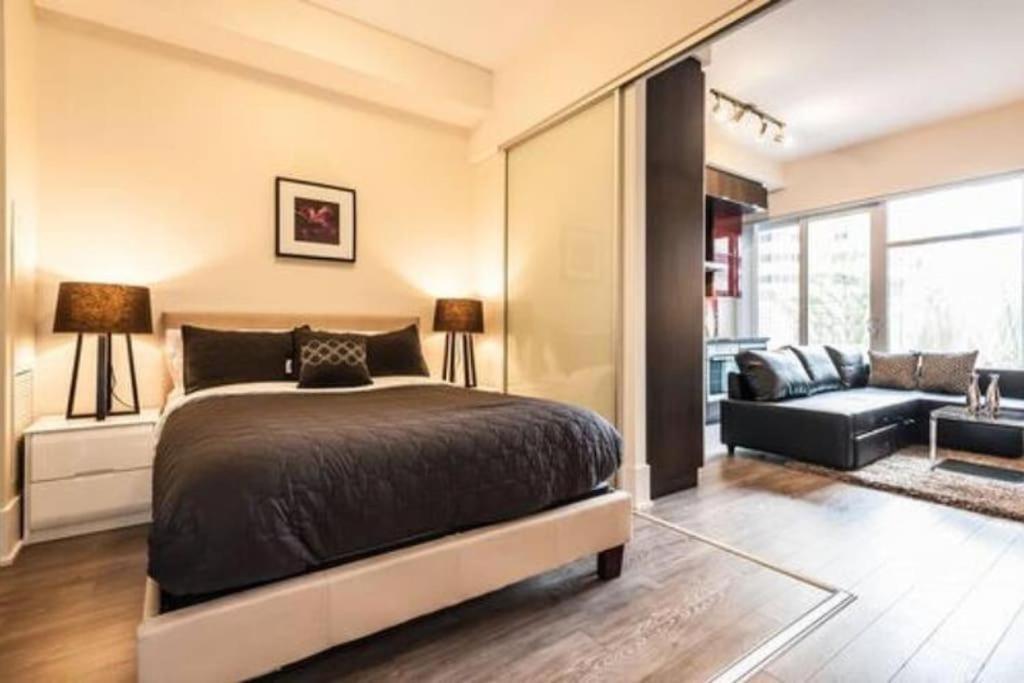 Skyline Suites - Walk to MTCC, ACC, Rogers Centre & Entertainment District - Resim 32