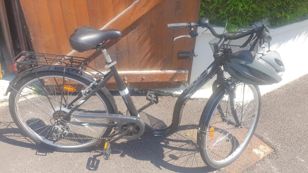 Jazda na bicykli v okolí ubytovania Maison, jardin, barbecue et vélo classé 3 étoiles