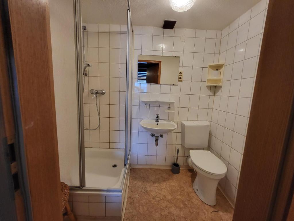 Gasthaus Rennsteig - Double Room With Private Bathroom