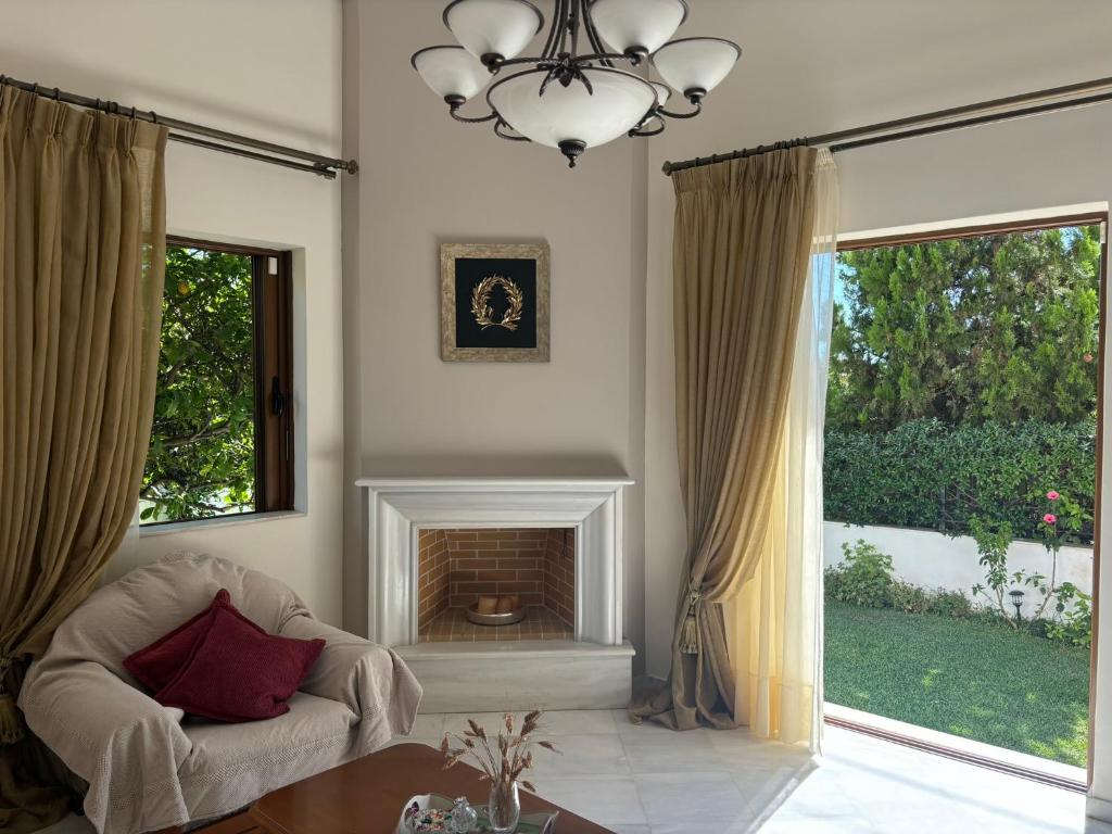 Maria's Apartment Next to Alimos Metro Station