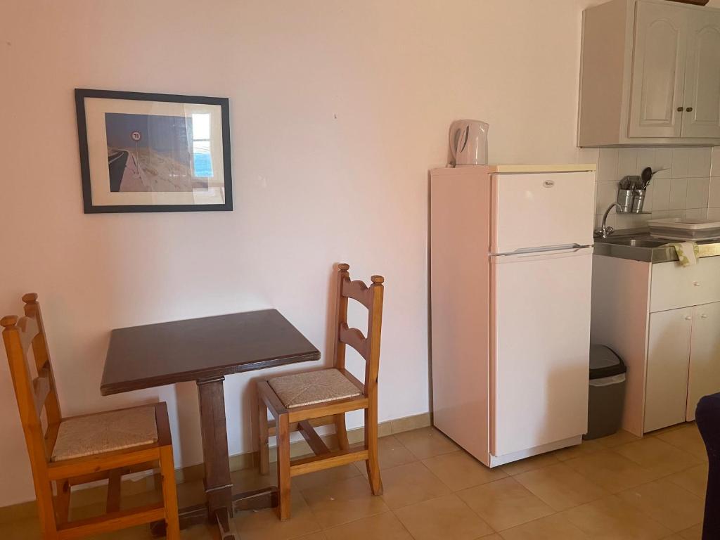Kuchyňa alebo kuchynka v ubytovaní Evangelia Studios