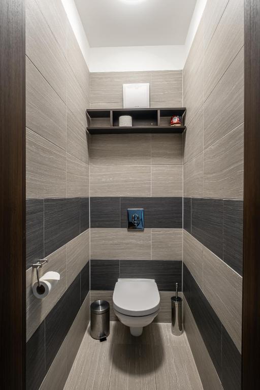 Koupelna v ubytování Aranymandula apartmanok