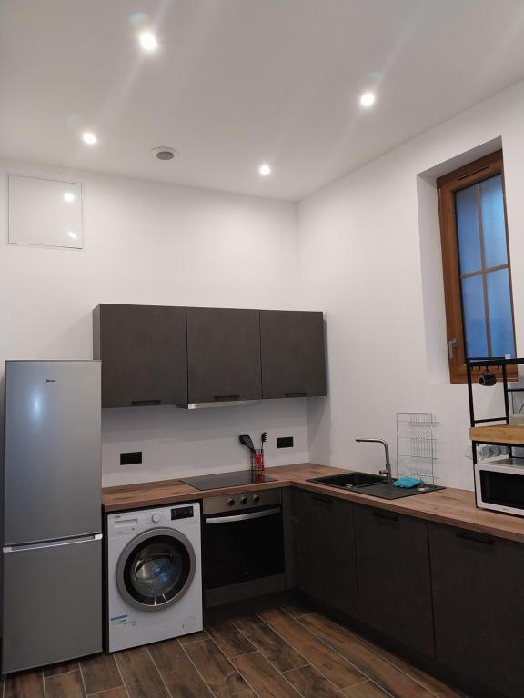 Photo de la galerie de l'établissement Appartement neuf, plein centre, quartier paisible, à Aubagne