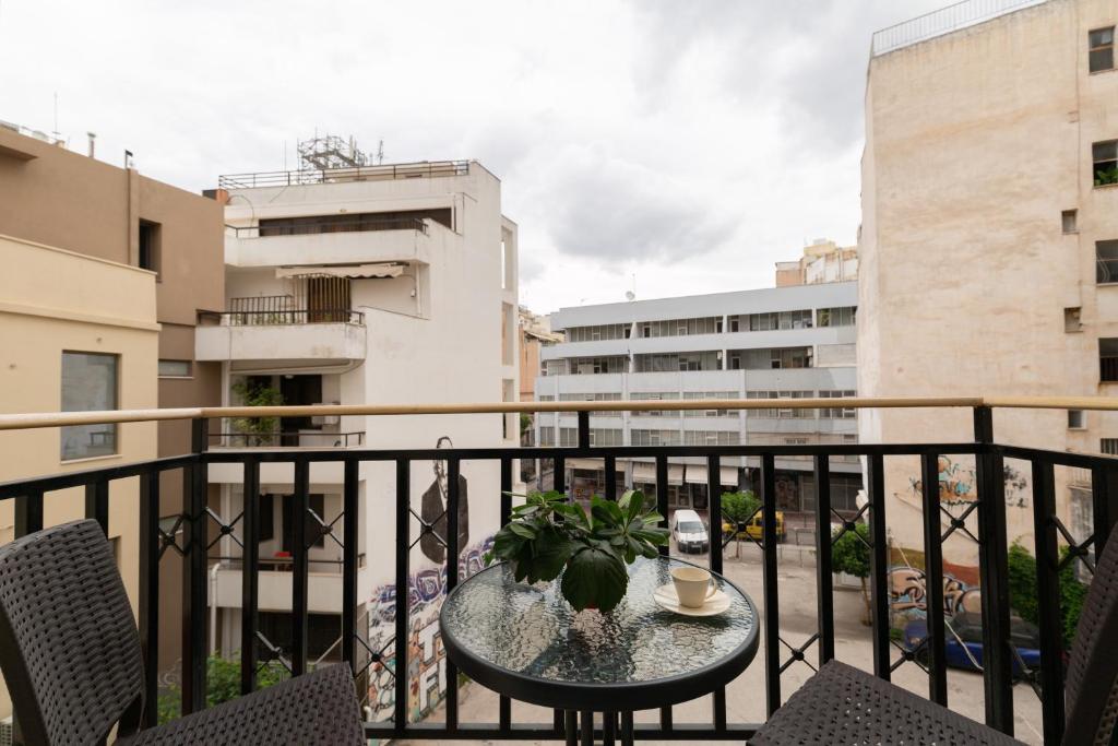 Athens Center 2A Residence by Hestia Properties