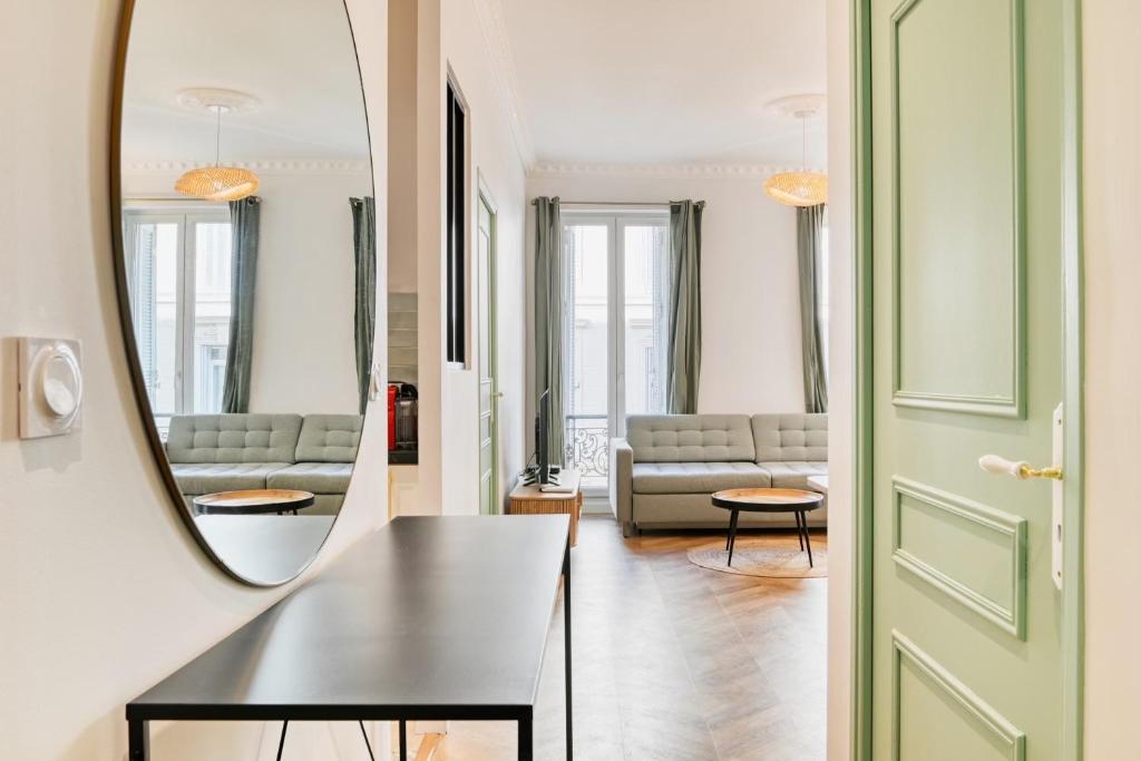 Photo de la galerie de l'établissement PLUMIER 3 - Bel appartement à la Joliette, à Marseille