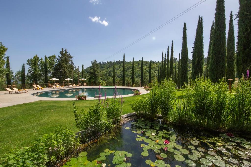 Bazén v ubytování VILLA BENFENATI TUSCANY nebo v jeho okolí