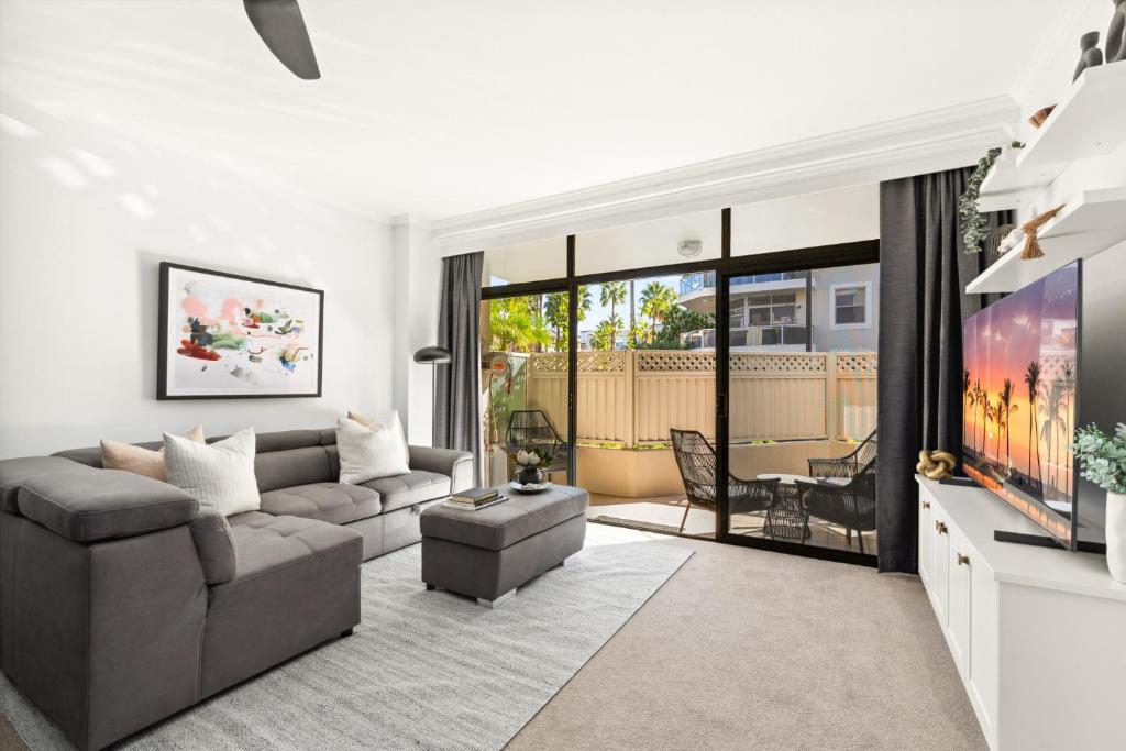 Φωτογραφία από το άλμπουμ του Modern 2-Bed with Pools, Gym, Tennis Court & Sauna στο Σίδνεϊ