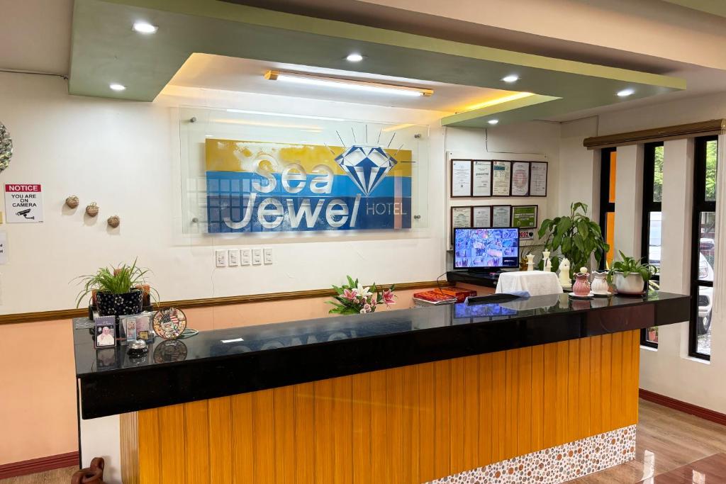 Vstupní hala nebo recepce v ubytování Sea Jewel Hotel Puerto Galera powered by Cocotel