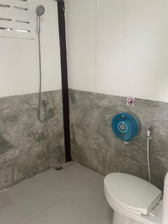 Ein Badezimmer in der Unterkunft Sairee View Resort