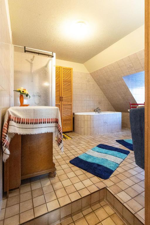 Postel nebo postele na pokoji v ubytování Gasthaus Columbus