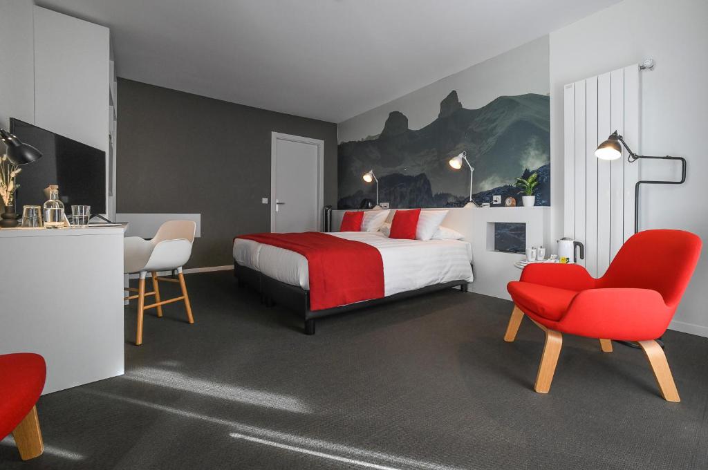 Home Swiss Hotel - Double Room With Balcony