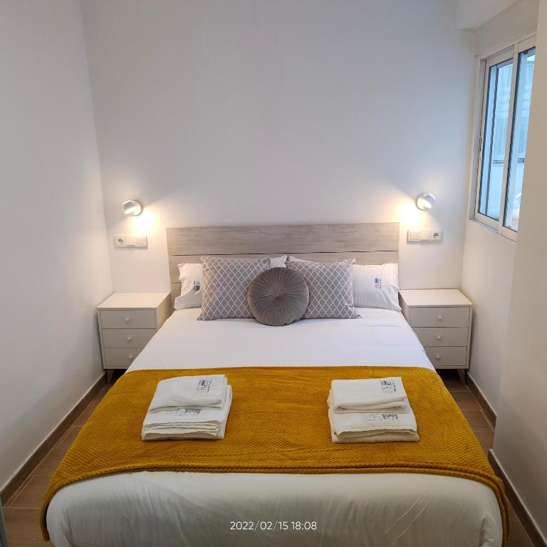 MiRa Los Patios - 10